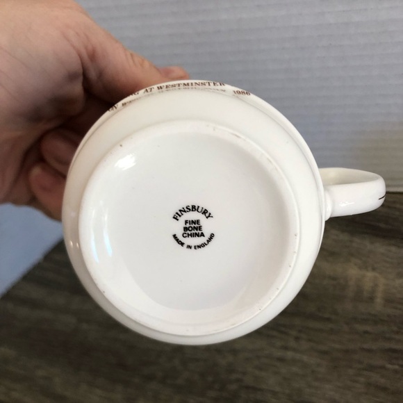 Vtg Royal Commemorative Mug Collection - Picture 4 of 11